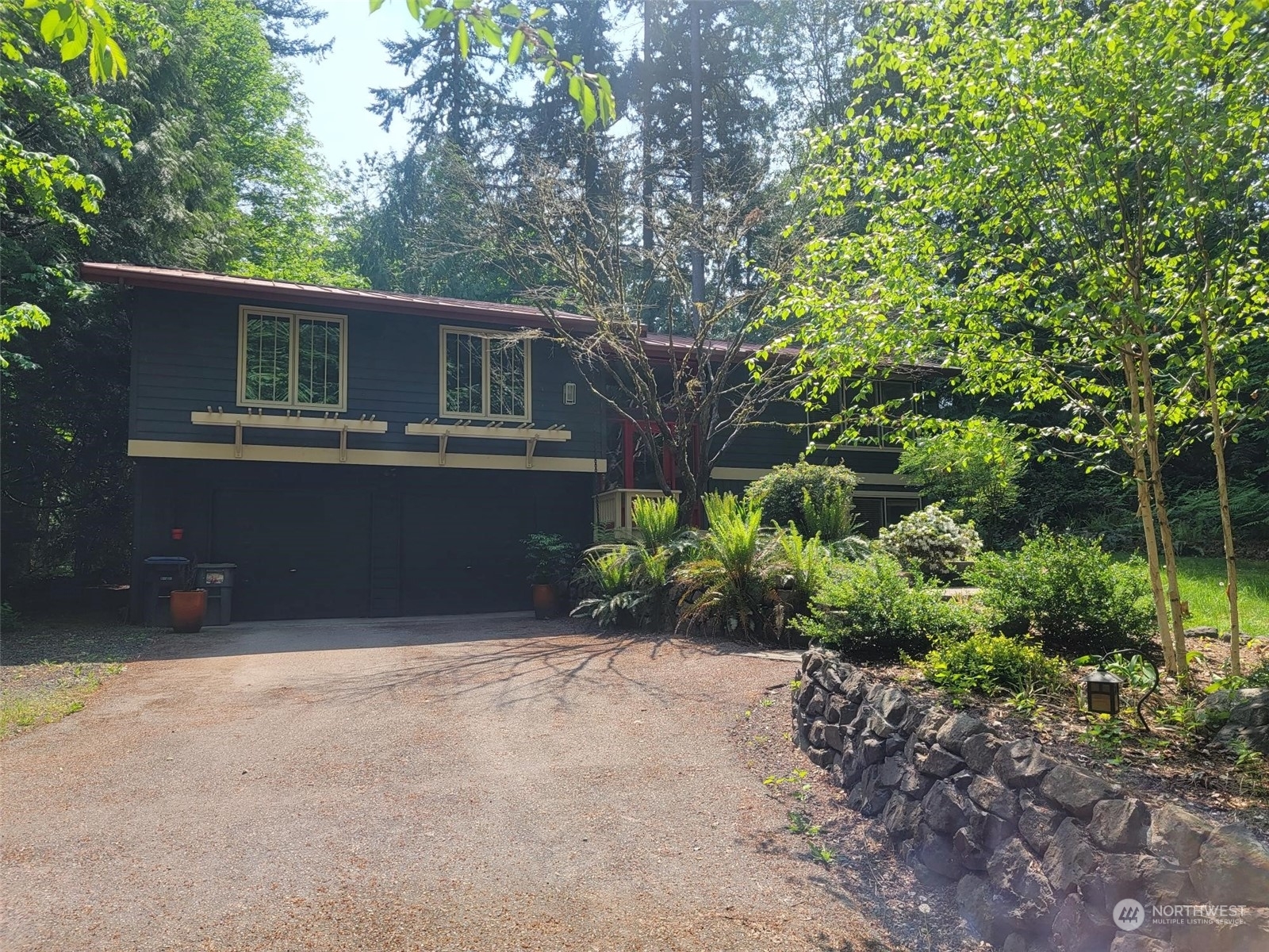 Property Photo:  8051 NE Paulanna Lane  WA 98110 