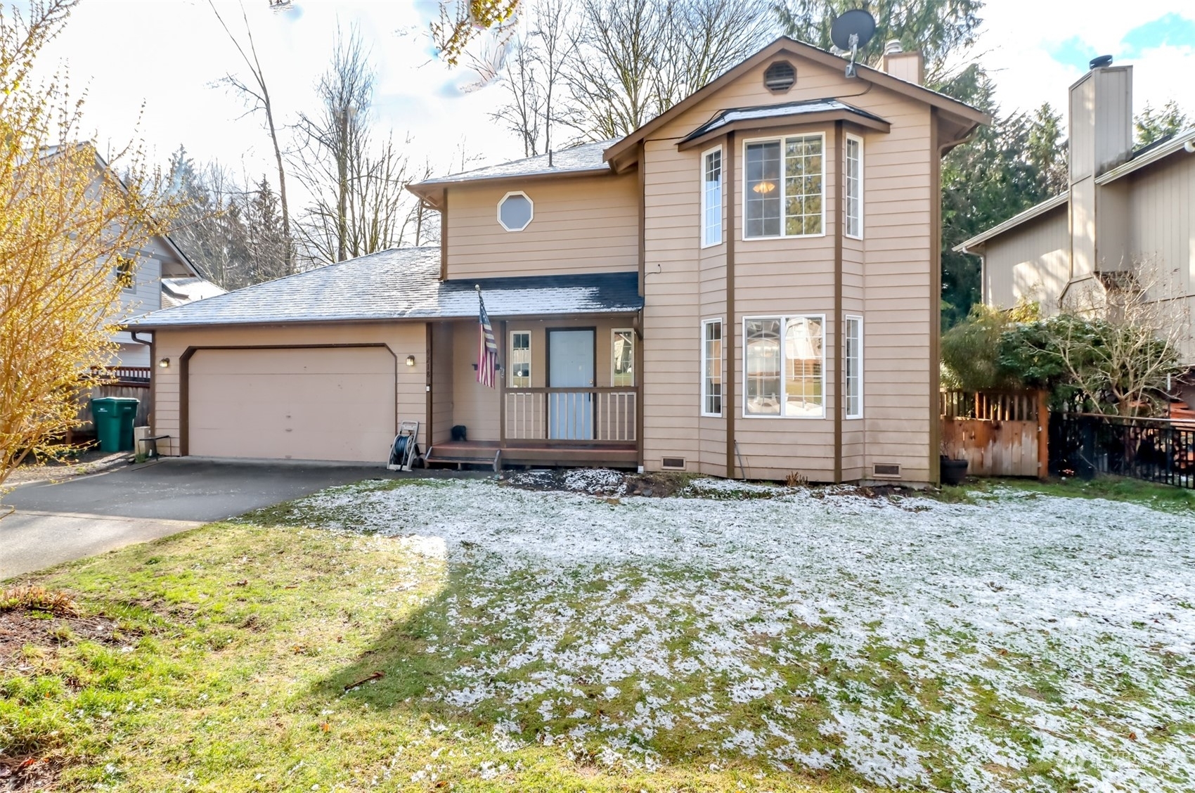 Property Photo:  9218 15th Street SE  WA 98258 