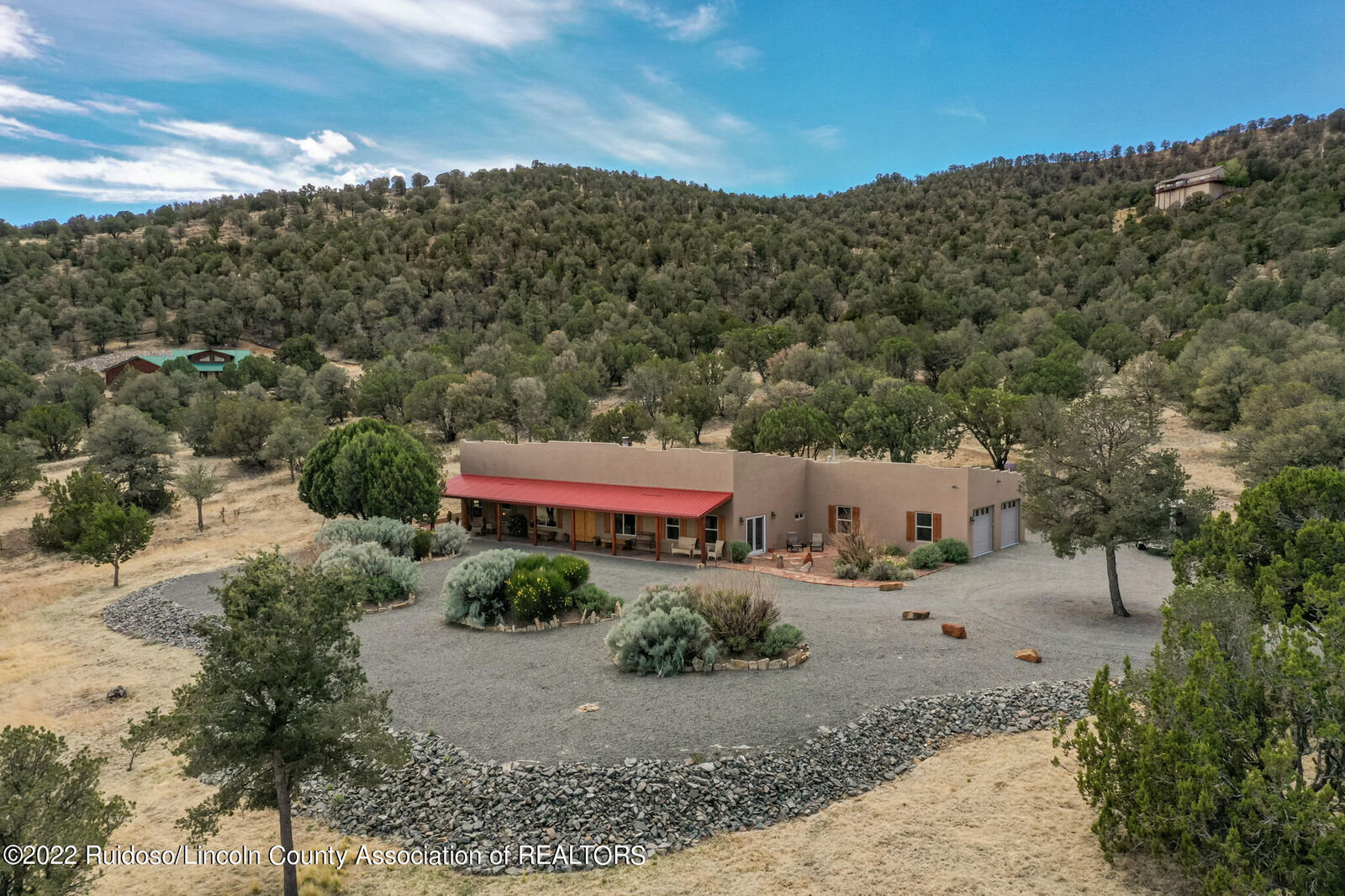 Property Photo:  305 Santiago Circle  NM 88312 