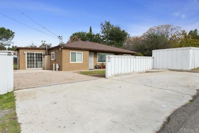 Property Photo:  119 North Lane  CA 92021 