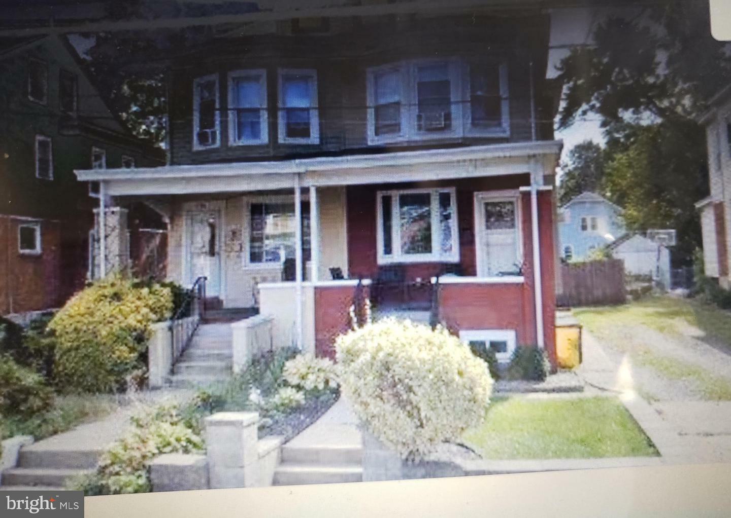 Property Photo:  348 Hillcrest Avenue  NJ 08618 