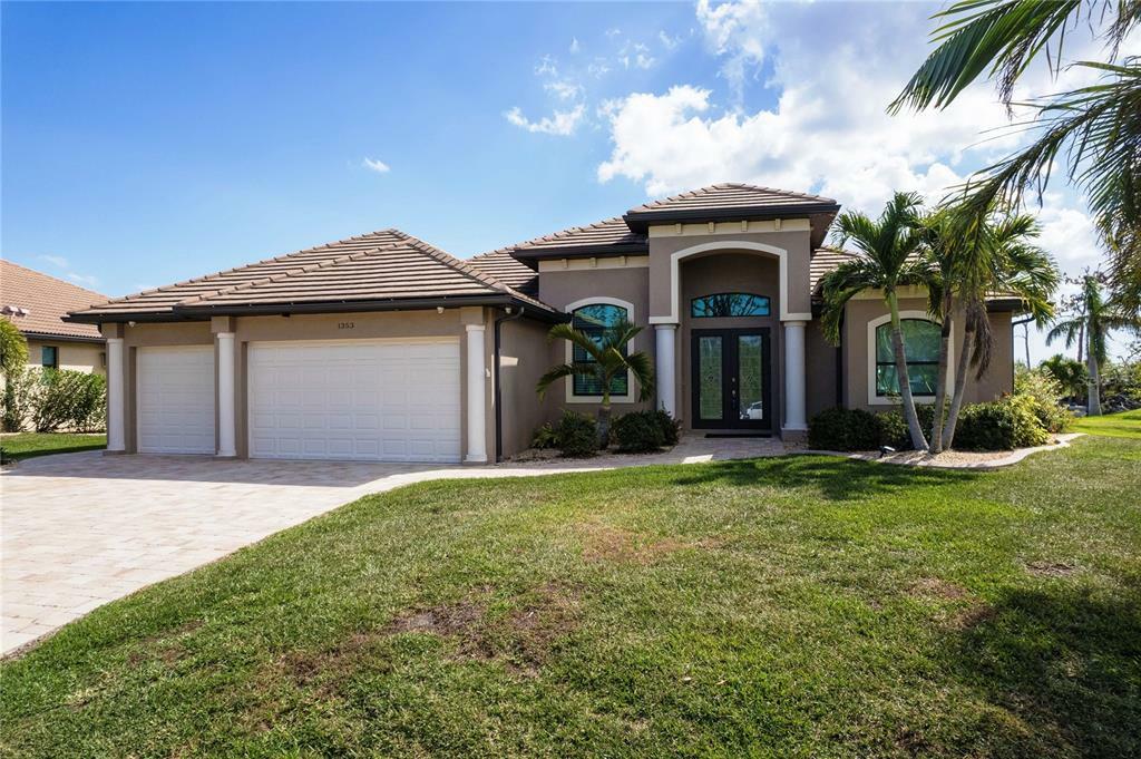 Property Photo: 1353 Liggett Circle FL 33953