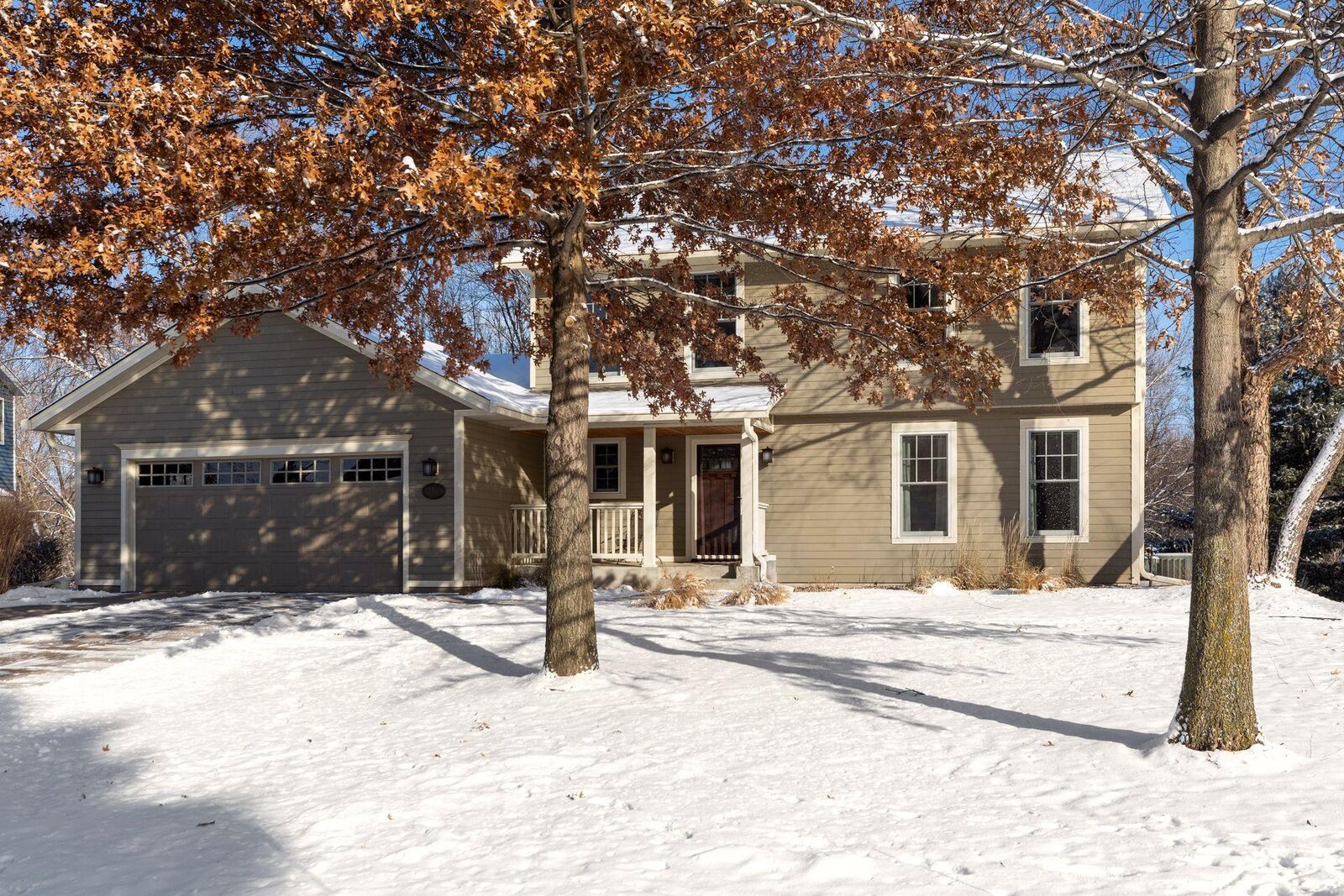 Property Photo:  436 Wedgewood Drive  MN 55115 