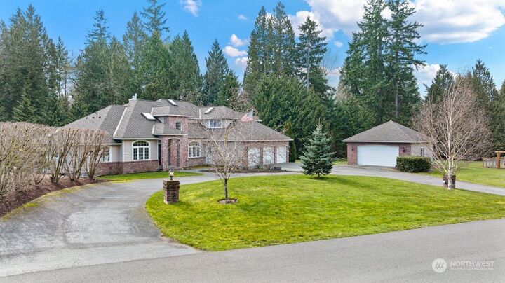 8118 232nd Street SE  Woodinville WA 98072 photo