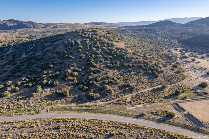 0 Umtali Rd  Tehachapi CA 93561 photo