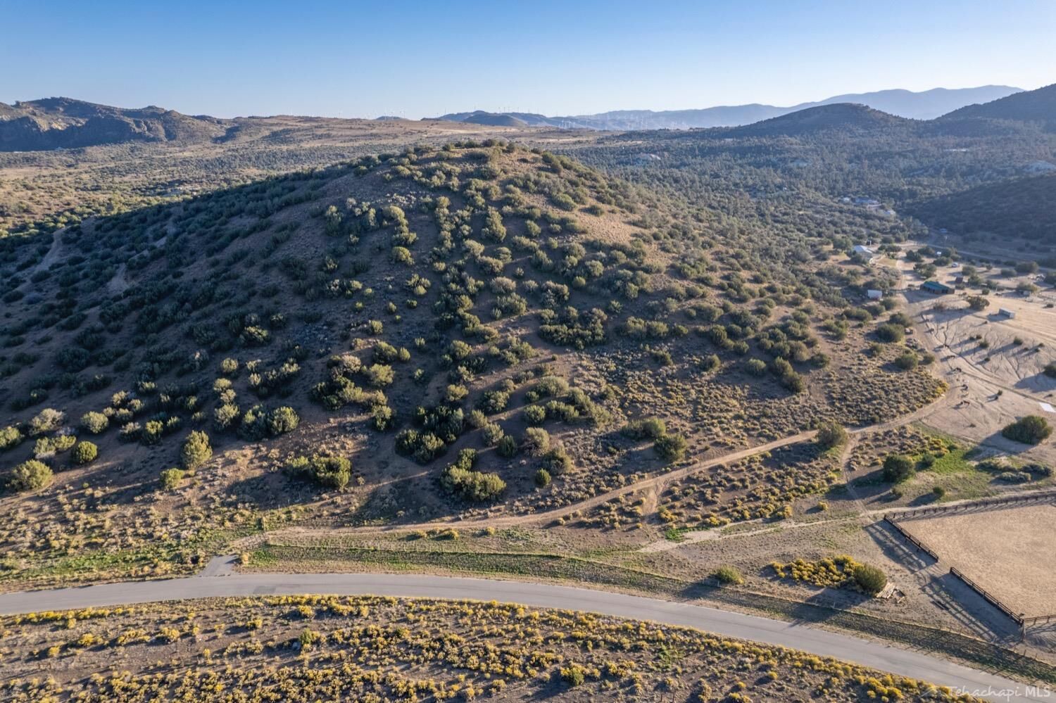 Property Photo:  0 Umtali Rd  CA 93561 