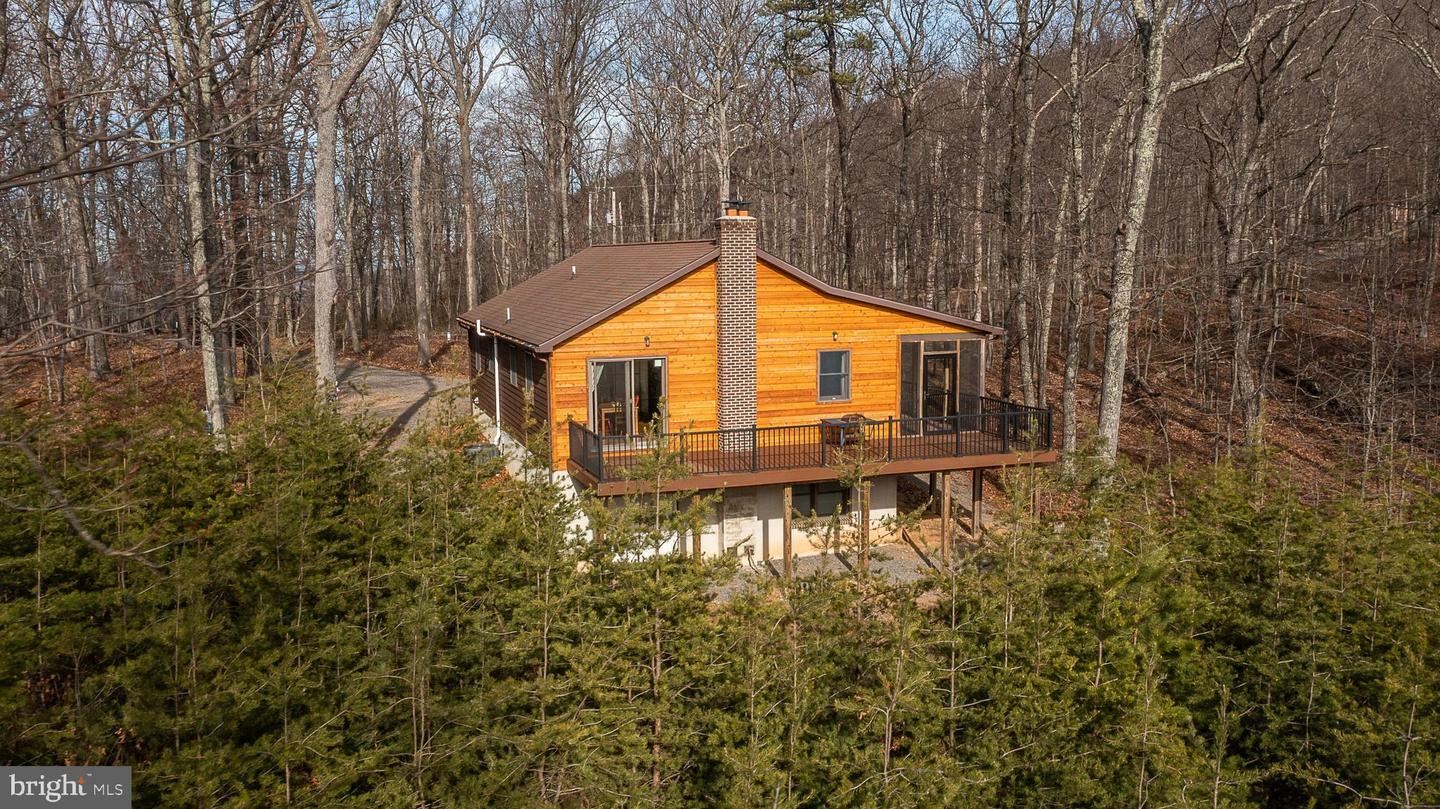 Property Photo:  804 Razorback Ridge  WV 25422 