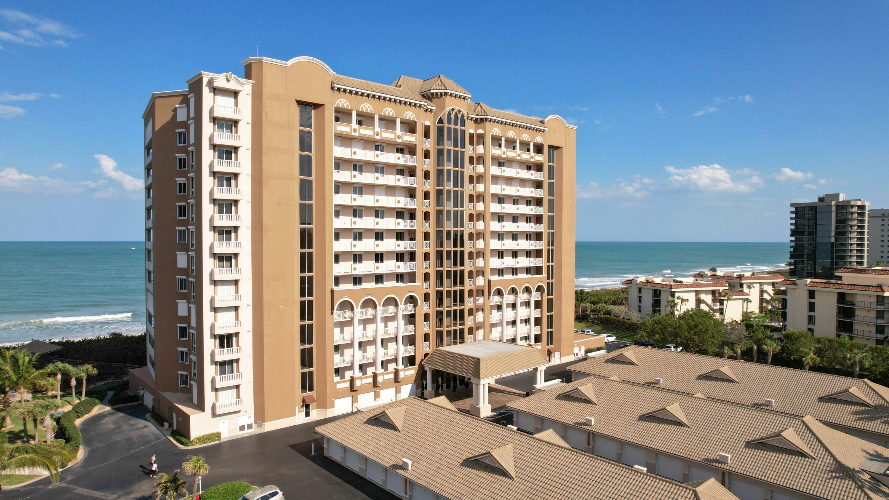 Property Photo: 4160 N Highway A1a 706 FL 34949