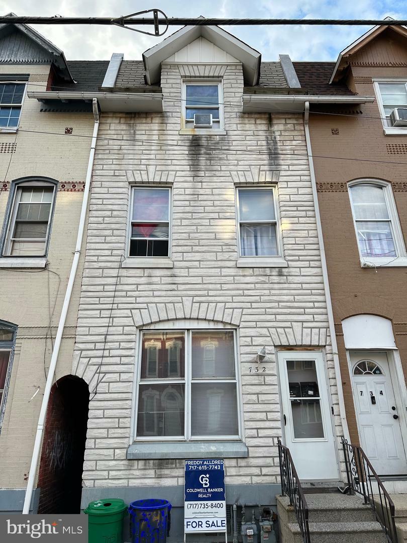 Property Photo: 732 N 10th Street PA 19604