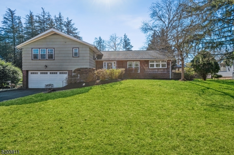 Property Photo:  172 Farm Lane  NJ 08805 