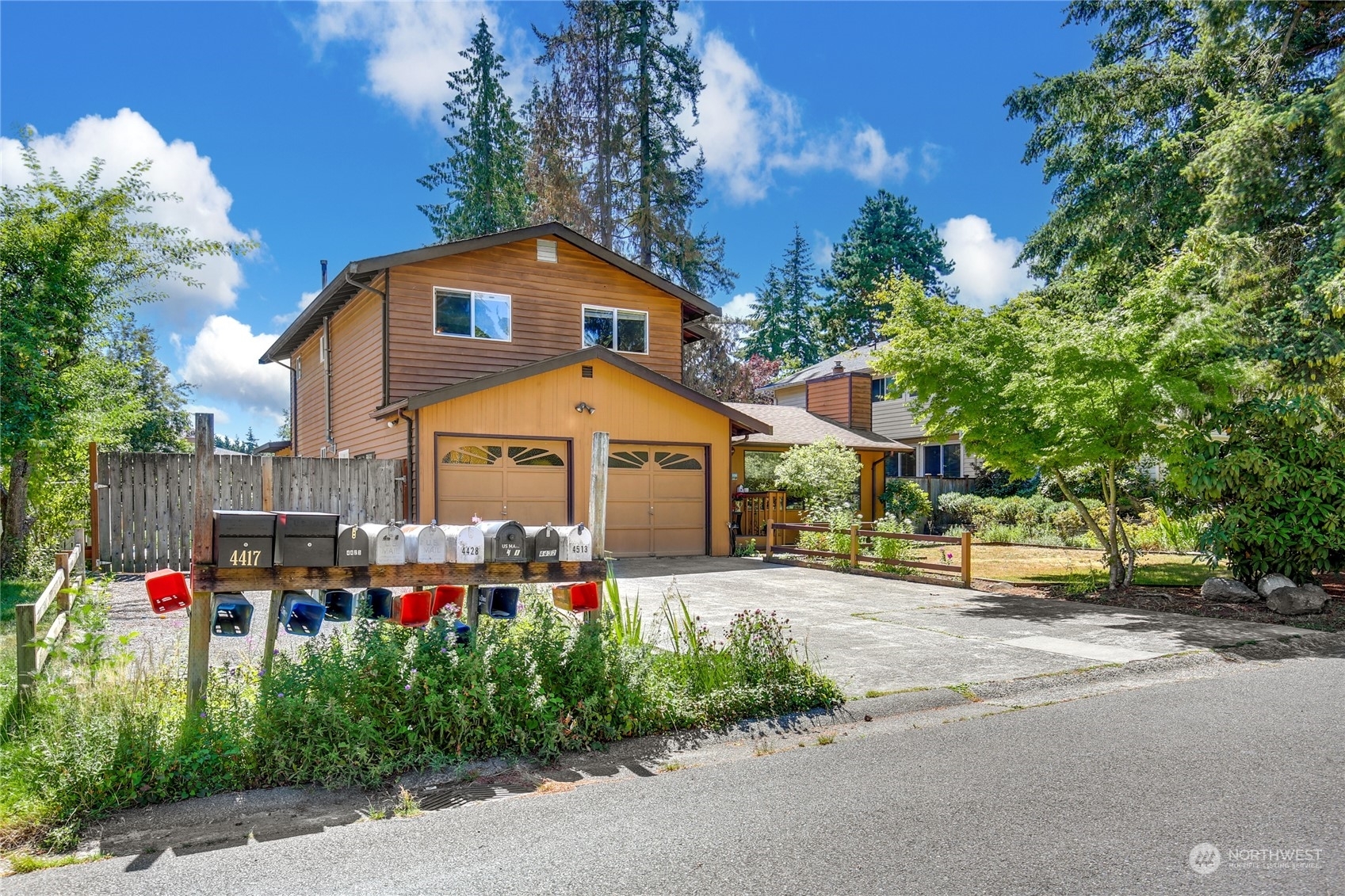 Property Photo:  4432 154th Place SW  WA 98087 