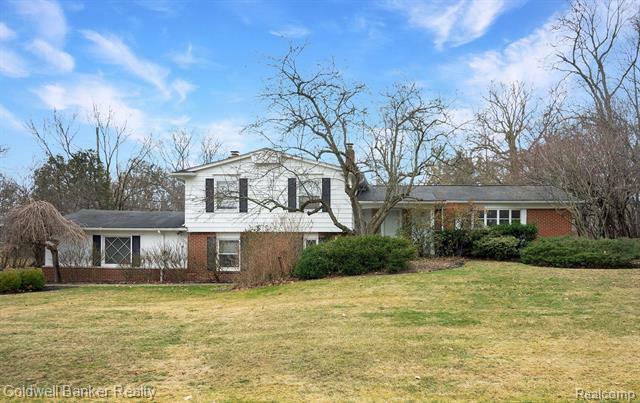 Property Photo:  3291 Parkland Drive  MI 48322 