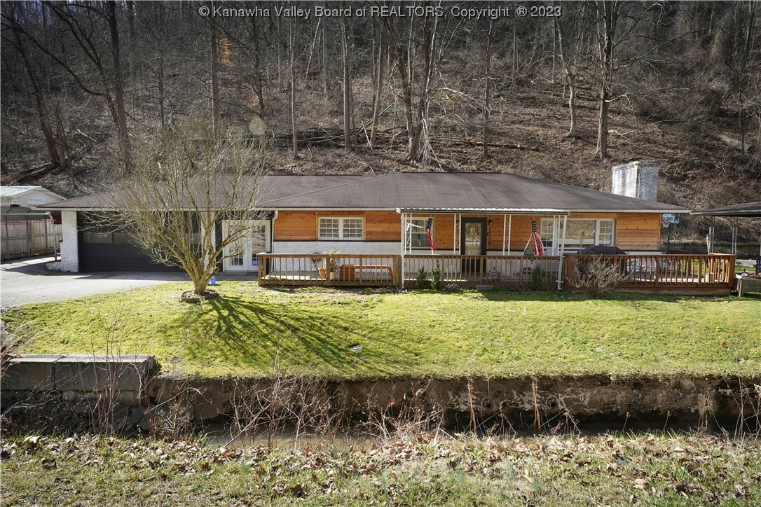 Property Photo: 1738 Trace Fork Road WV 25309