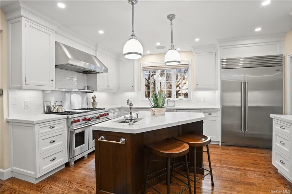 Property Photo: 7 Pinecrest Road NY 10583