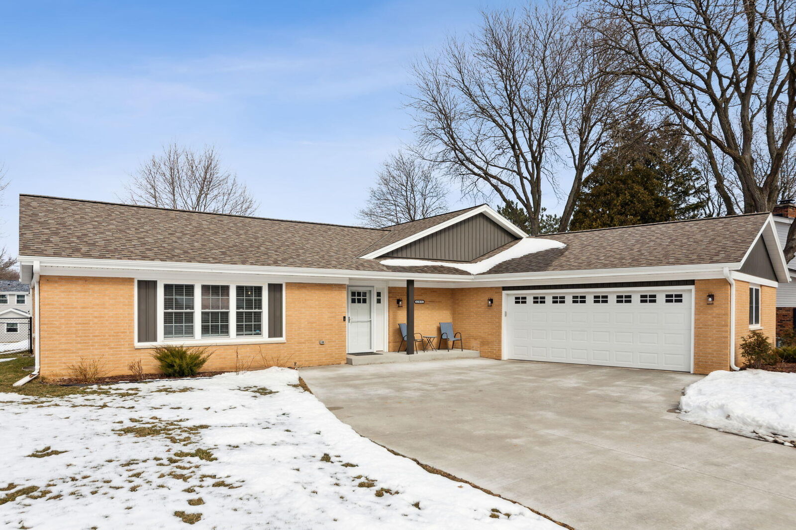 Property Photo:  12032 W Verona Ct  WI 53227 