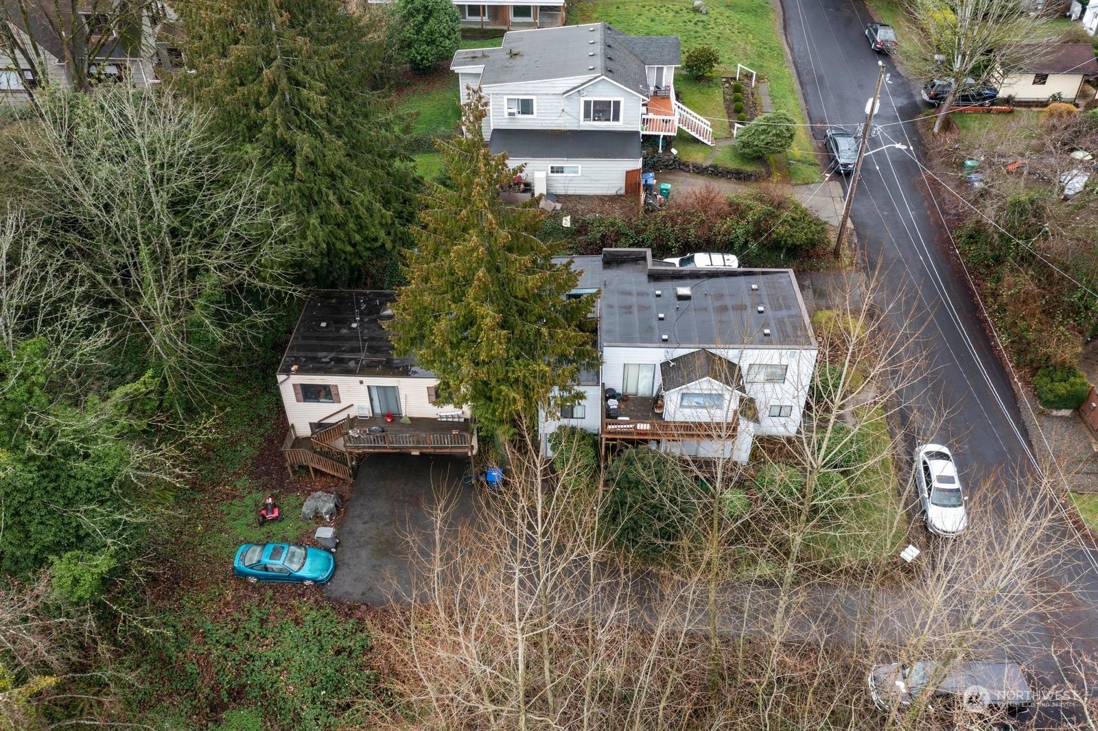 Property Photo:  8821 S 117th Street  WA 98178 