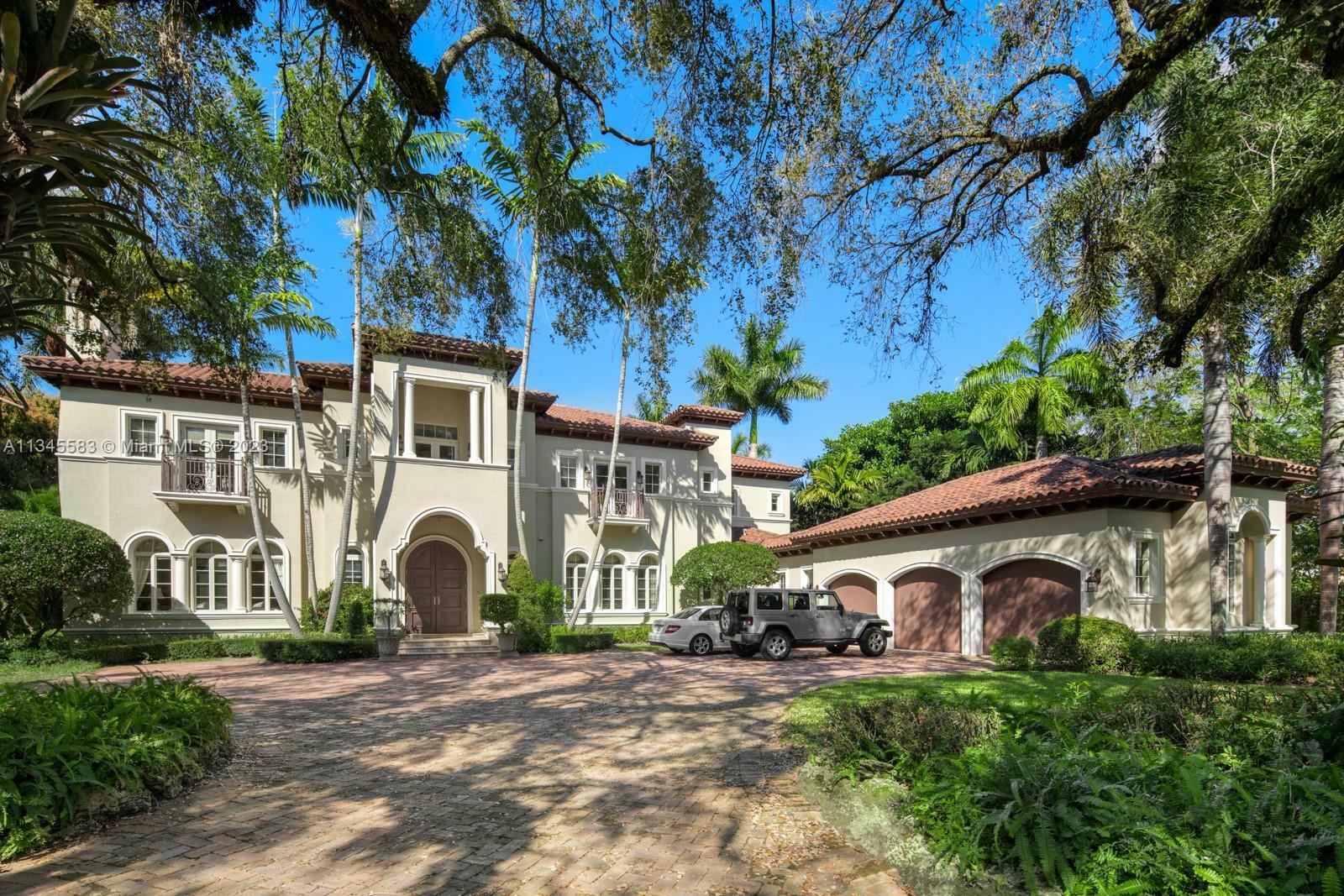 Property Photo: 5001 Pine Dr FL 33143