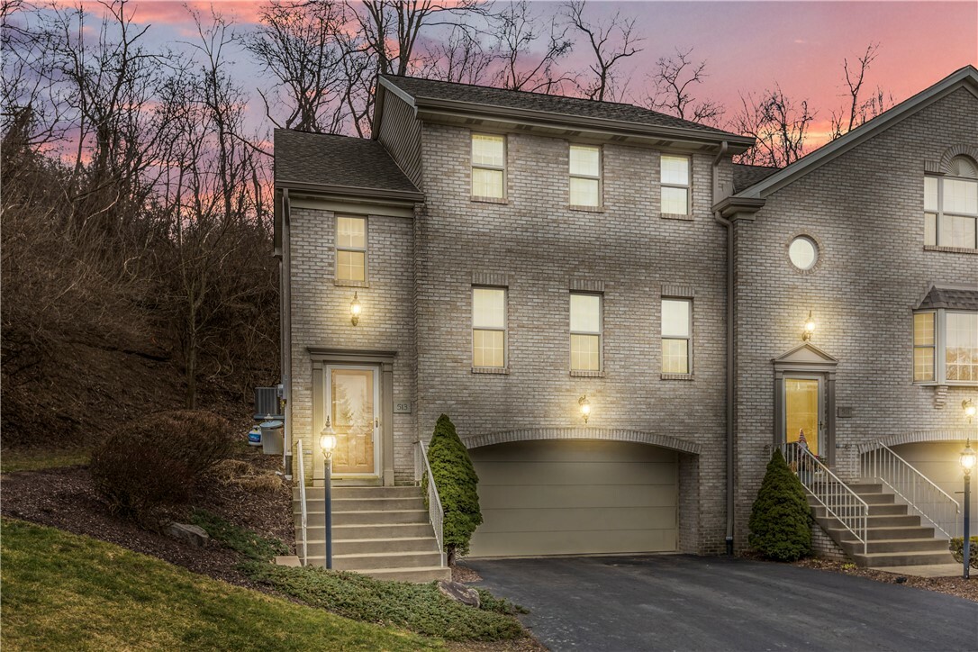 Property Photo: 513 Parkview Drive PA 15236