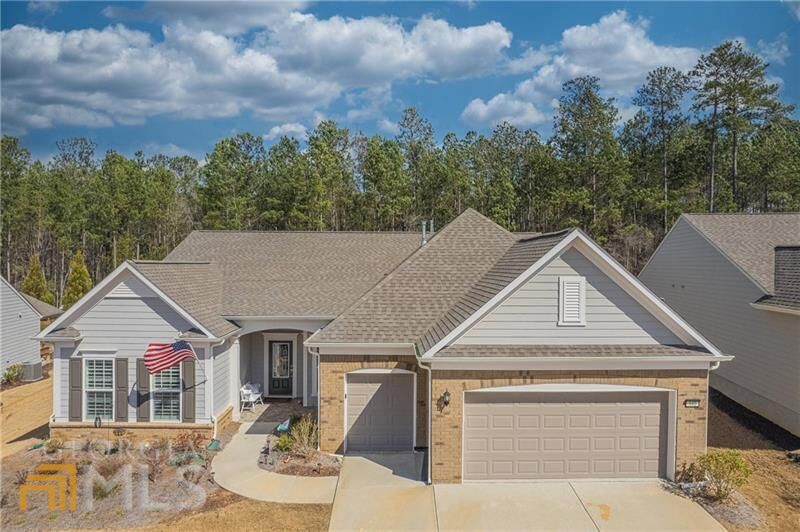Property Photo:  142 Little Gem Court  GA 30223 