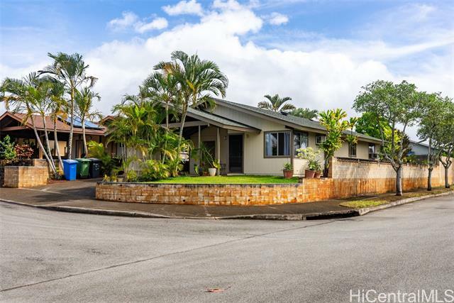 95-800 Maio Street  Mililani HI 96789 photo