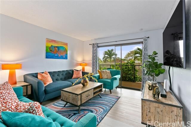 Property Photo:  98-370 Kaonohi Street 11/392  HI 96701 