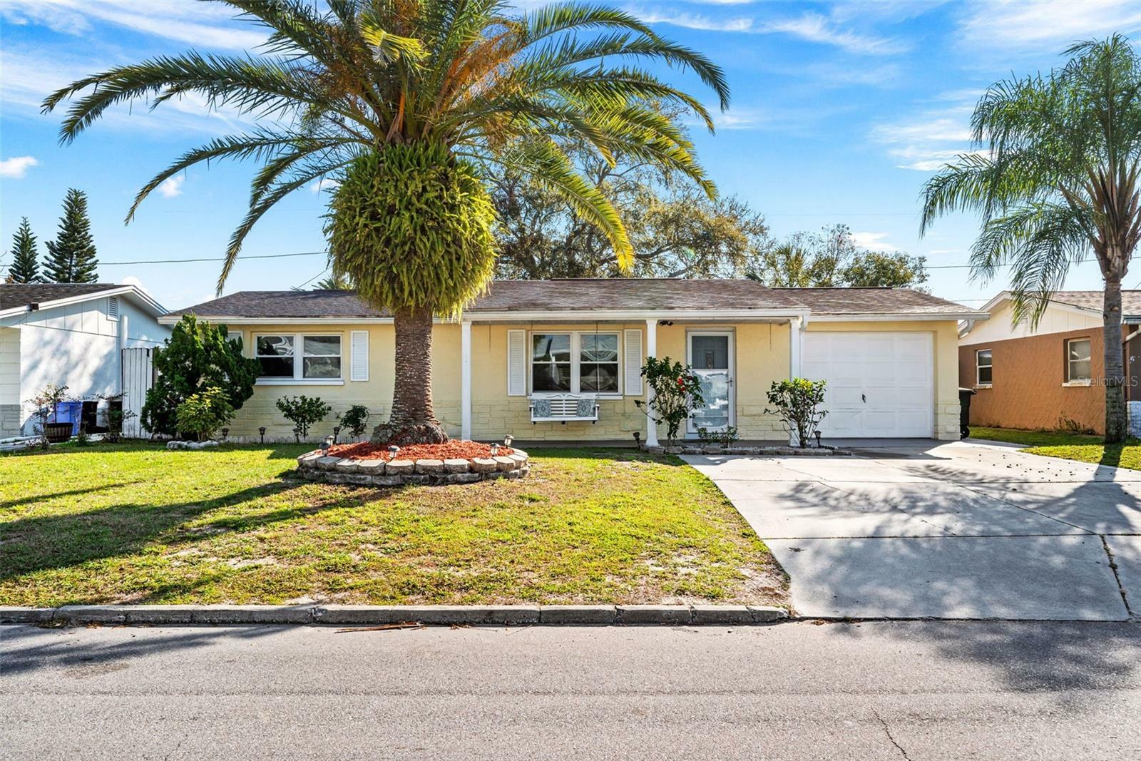 Property Photo:  3606 Berkshire Street  FL 34652 