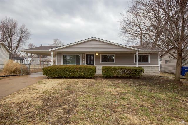 Property Photo:  1135 Bluebird Drive  MO 63031 