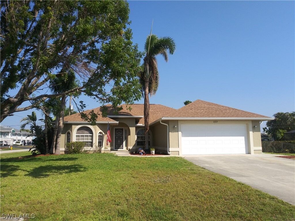 Property Photo:  1157 SW 47th Terrace  FL 33914