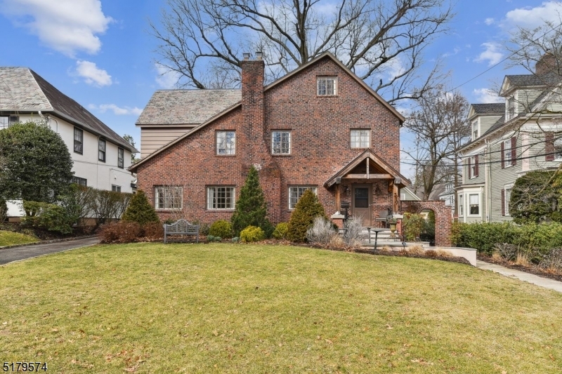 Property Photo: 510 Park St NJ 07043