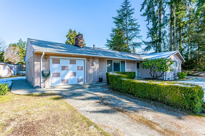 Property Photo:  8329 110th Street E  WA 98373 