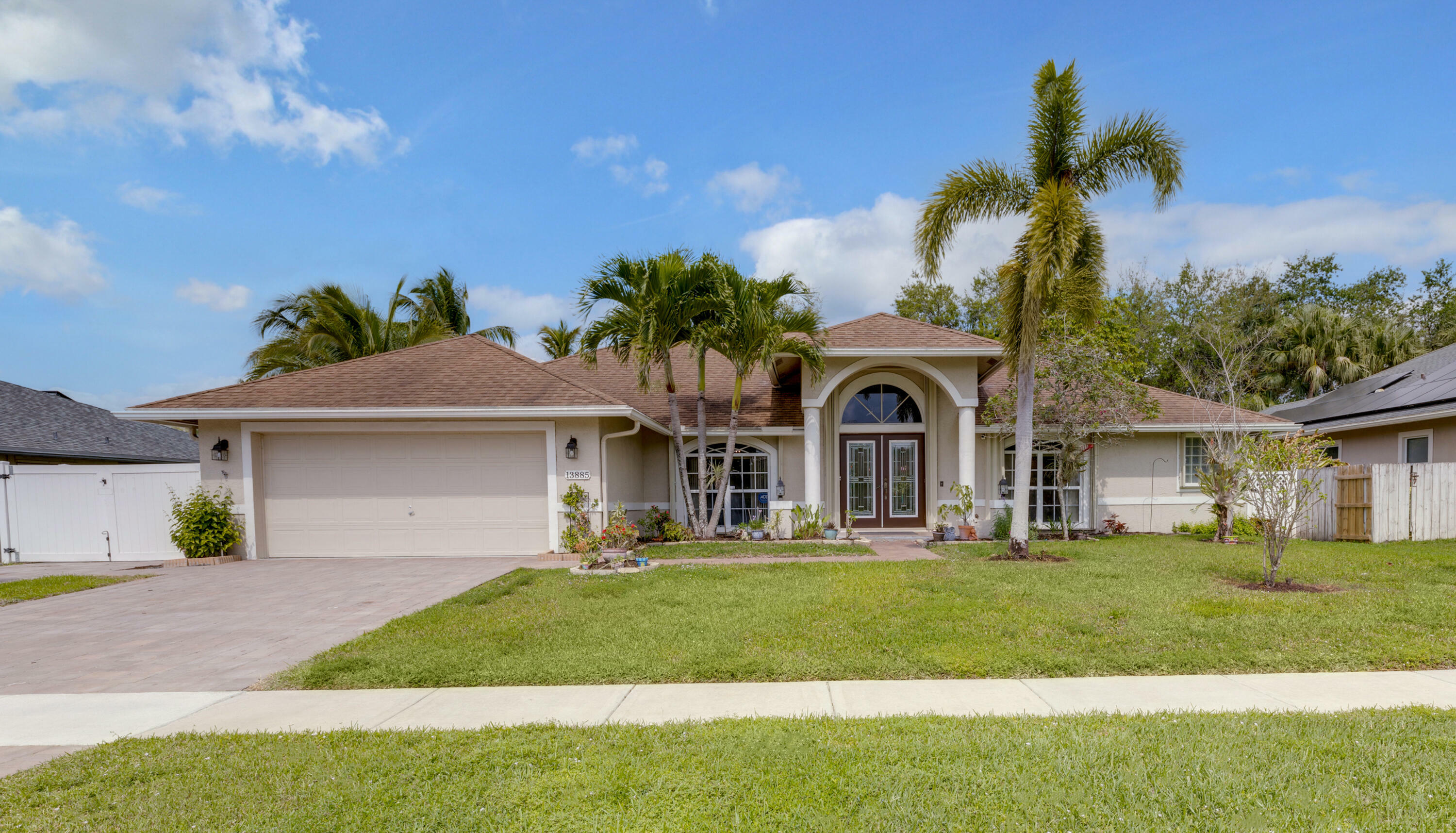 Property Photo: 13885 Sheffield Street FL 33414