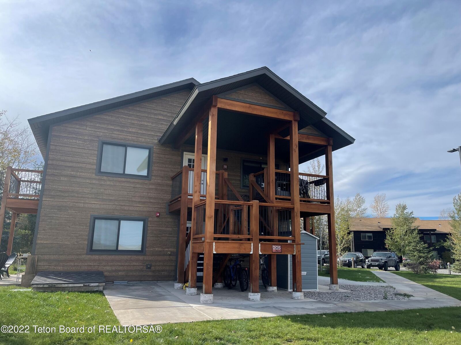 Property Photo:  205 Lakewood Drive 1B  ID 83455 