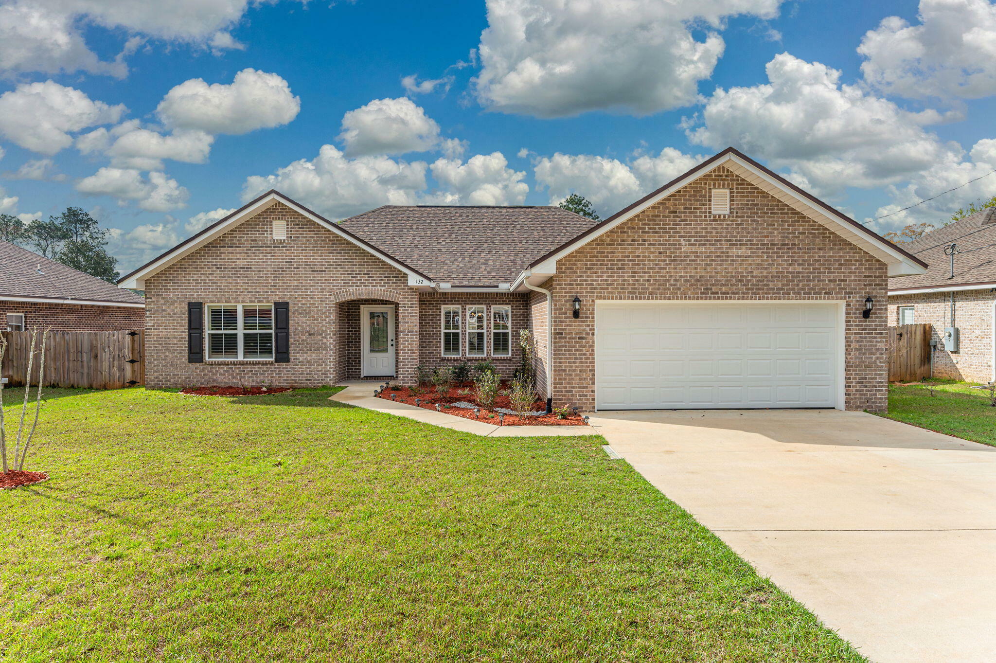 Property Photo: 132 Gillis Drive FL 32536