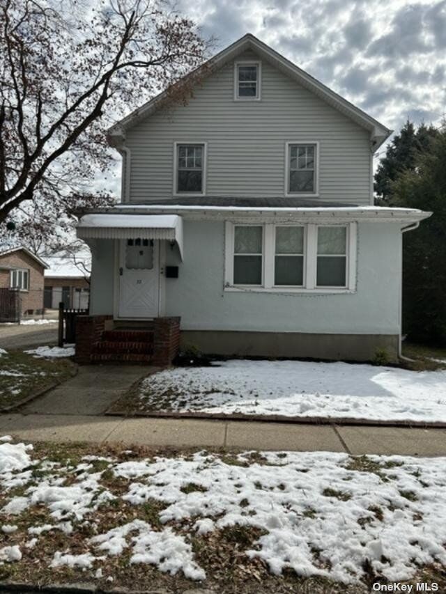 Property Photo:  22 8th Street  NY 11040 