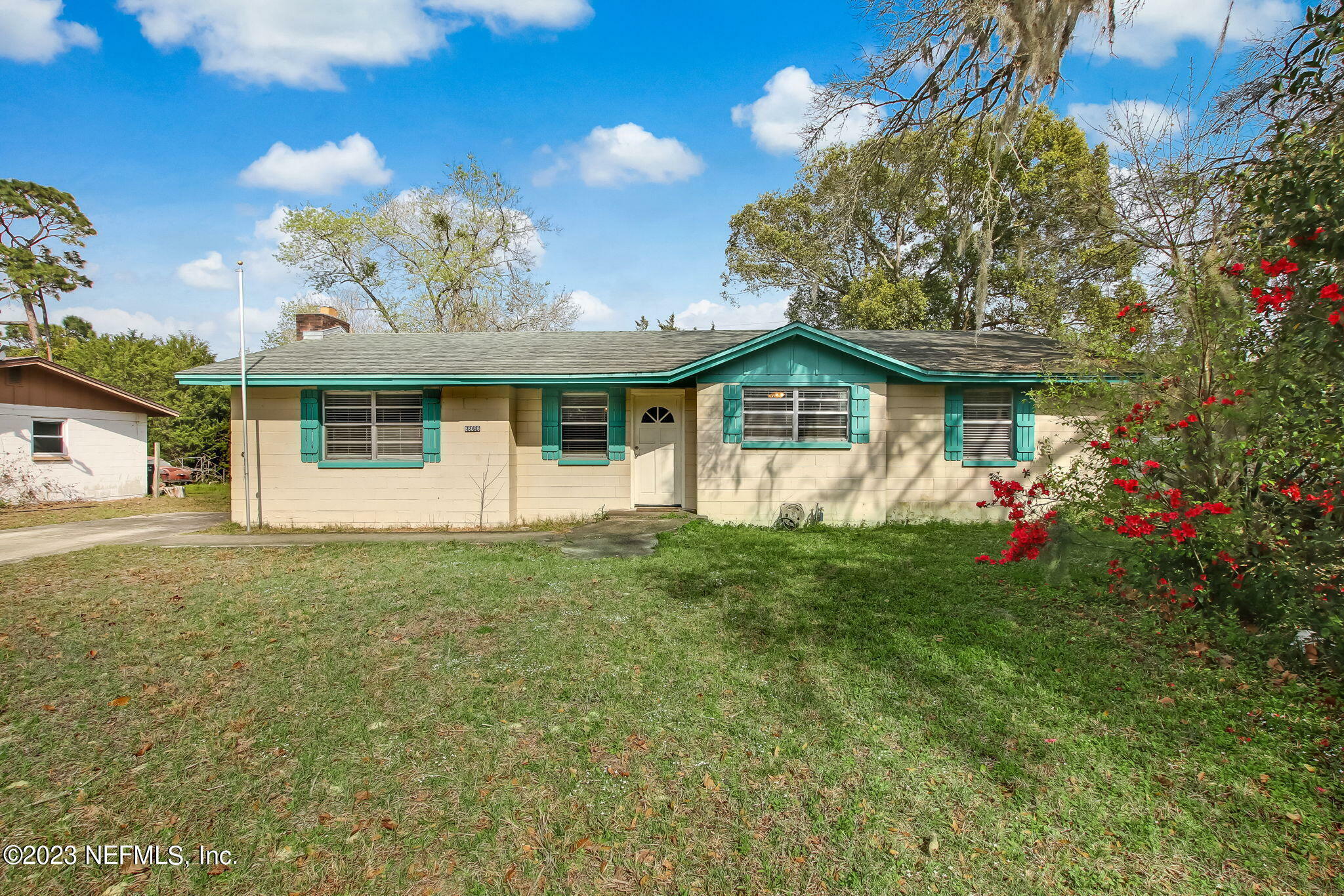 Property Photo:  86096 Florida Avenue  FL 32097 