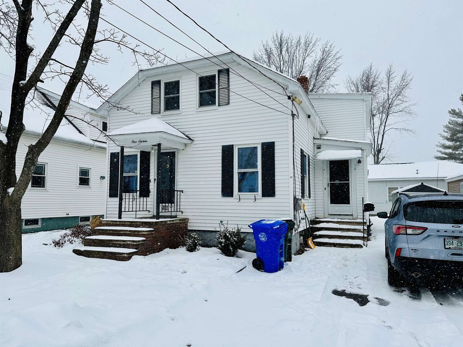 Property Photo:  116 Lancaster Avenue  NH 03103 