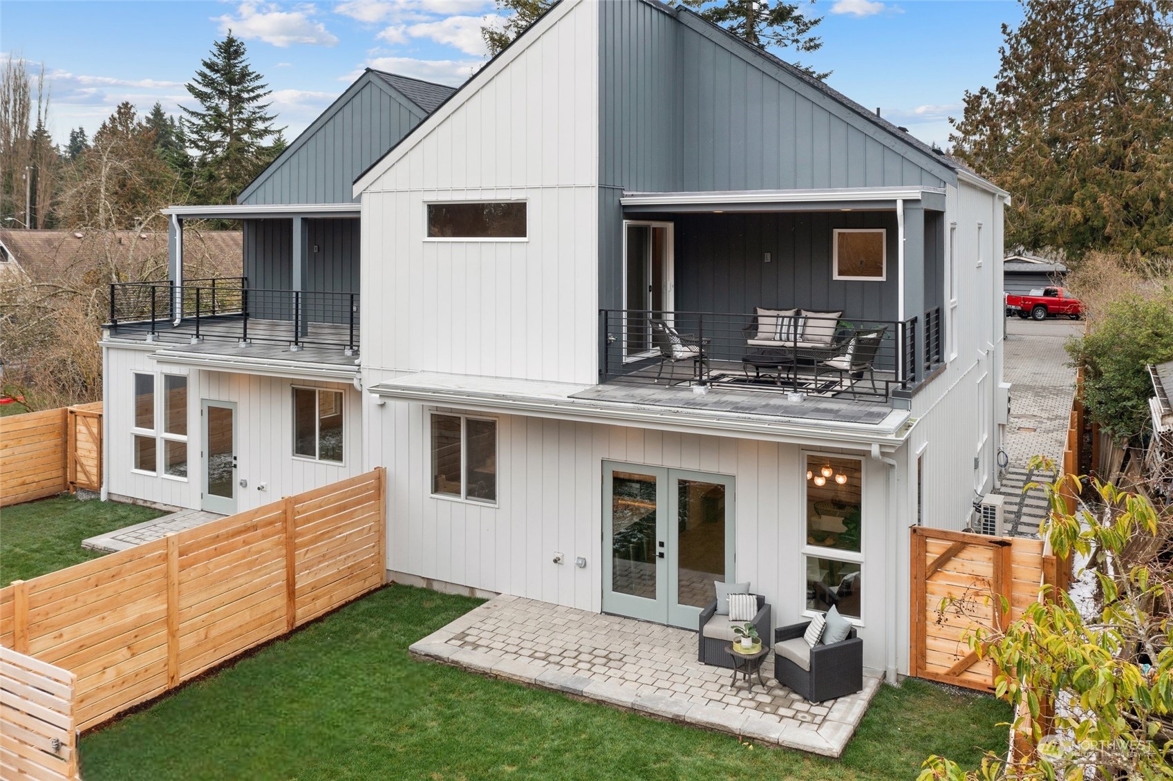 Property Photo: 13018 23rd Avenue NE WA 98125