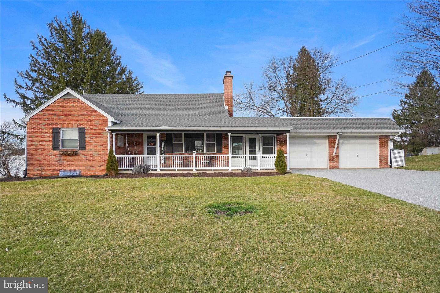 811 Cape Horn Road  York PA 17402 photo