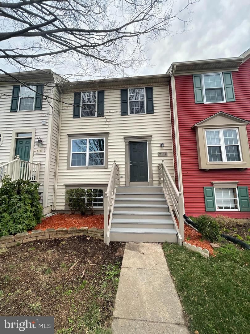 Property Photo:  9303 Veridan Drive  VA 20110 