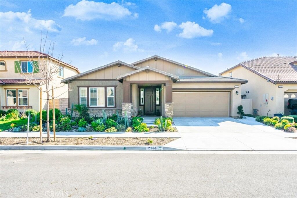Property Photo: 2754 E Cornwall Street CA 91761