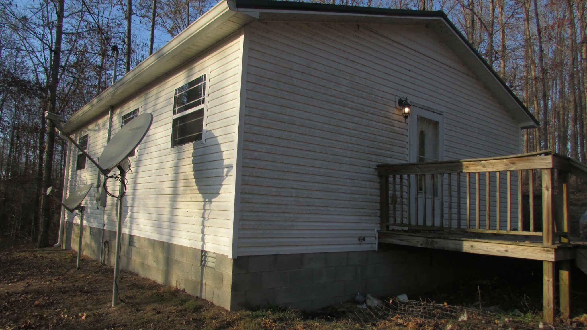 Property Photo:  104 Clifton Rd  TN 38464 