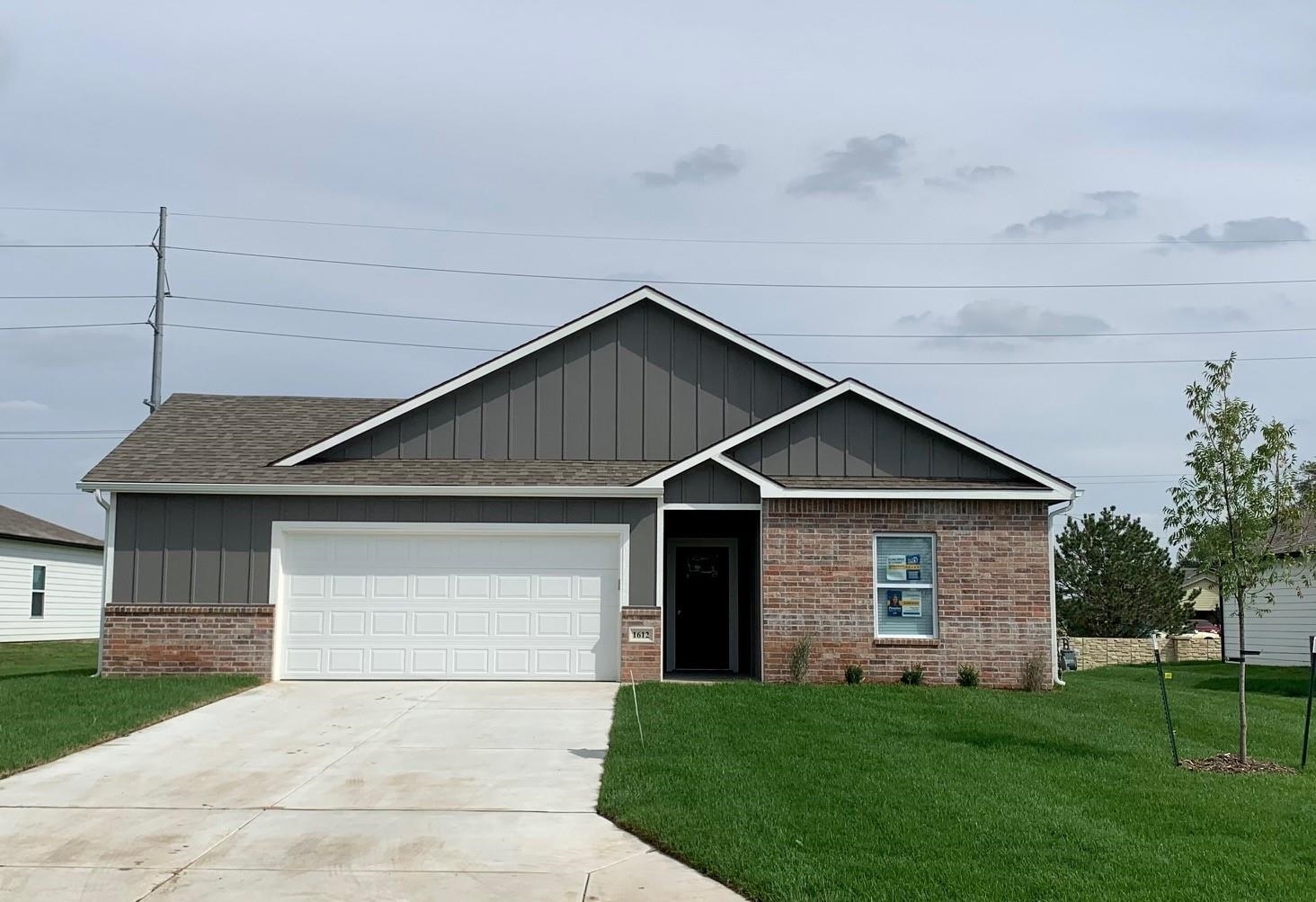 Property Photo:  1612 Casey  KS 67114 