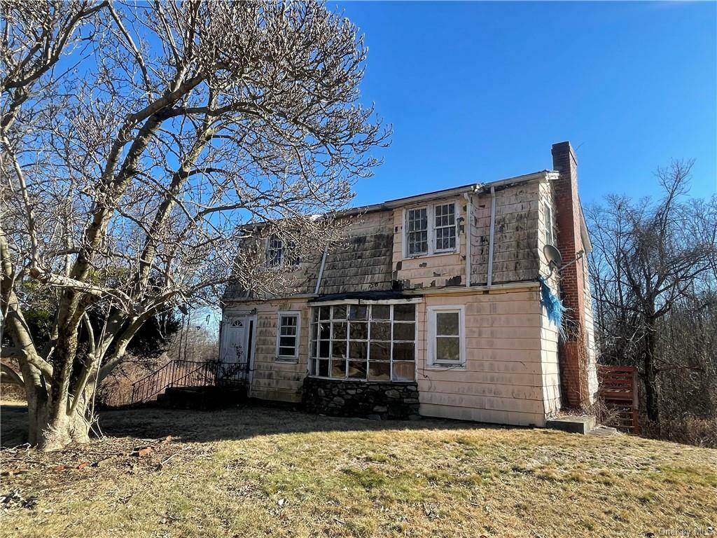 Property Photo:  130 Pinesbridge Road  NY 10562 