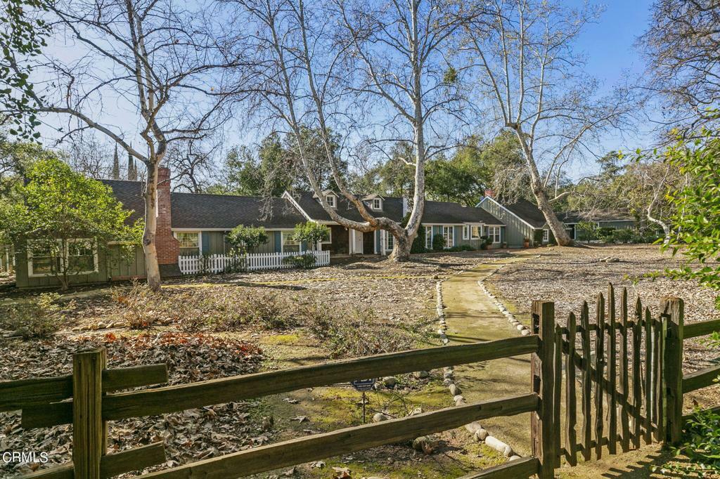 Property Photo:  601 Foothill Road  CA 93023 