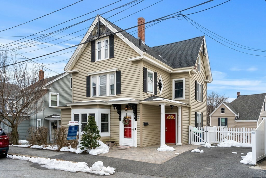 Property Photo: 21 Auburn St MA 01801