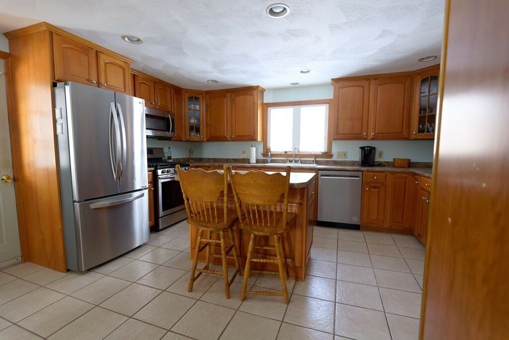 Property Photo:  15 Skyline Drive  MA 01821 