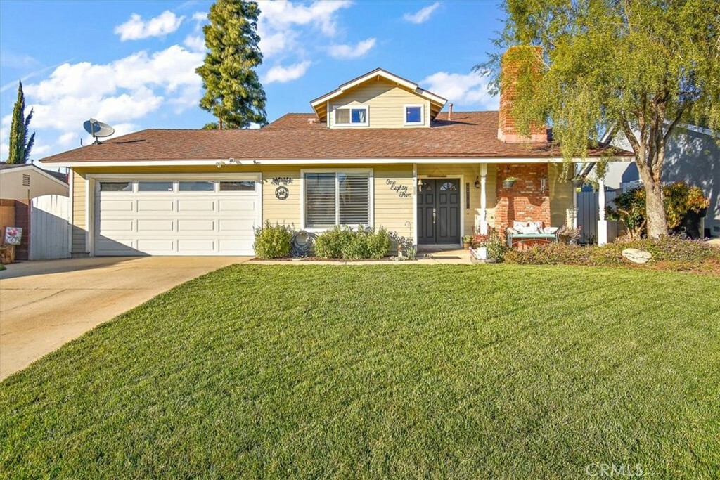 Property Photo:  185 Forest Place  CA 92821 