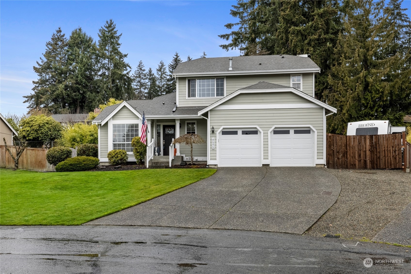 Property Photo: 8606 63rd Avenue E WA 98371