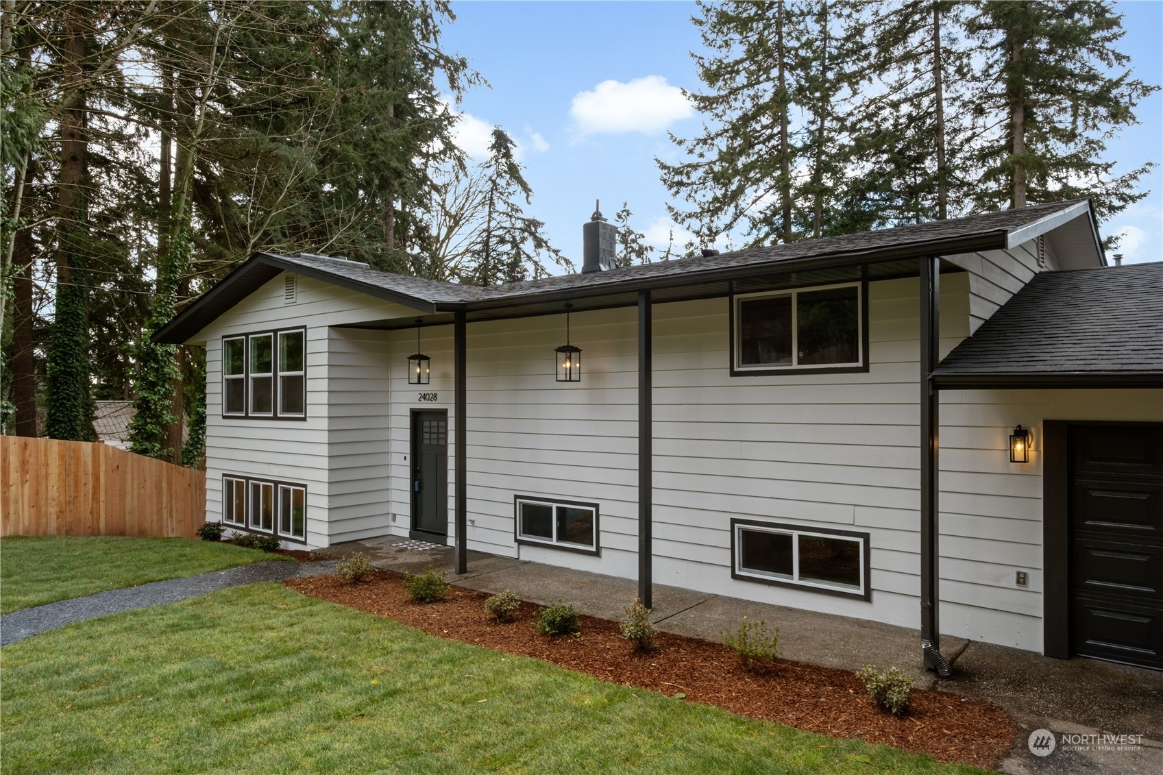 Property Photo:  24028 6th Place W  WA 98021 