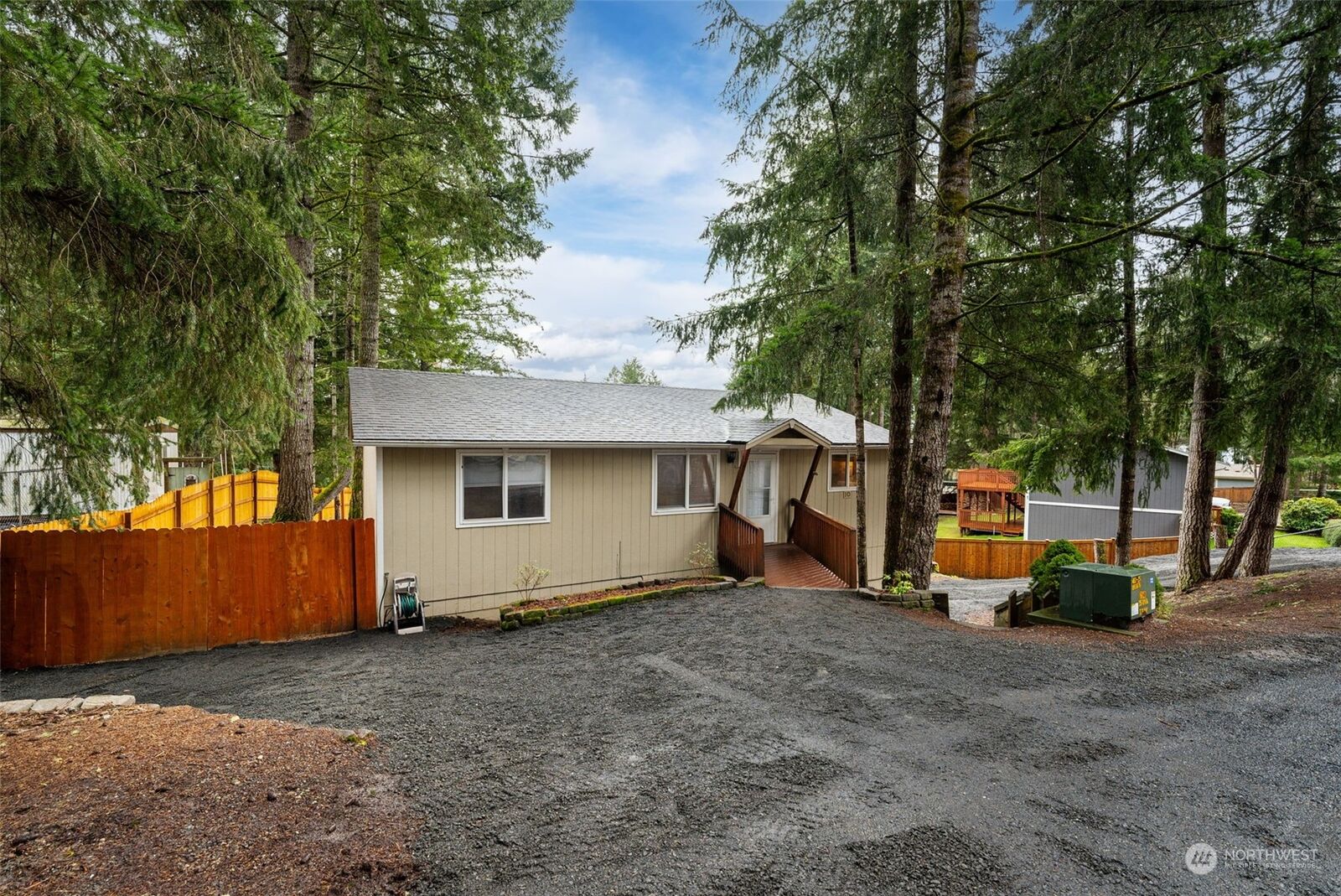 Property Photo: 10 NE Schooner Place WA 98525